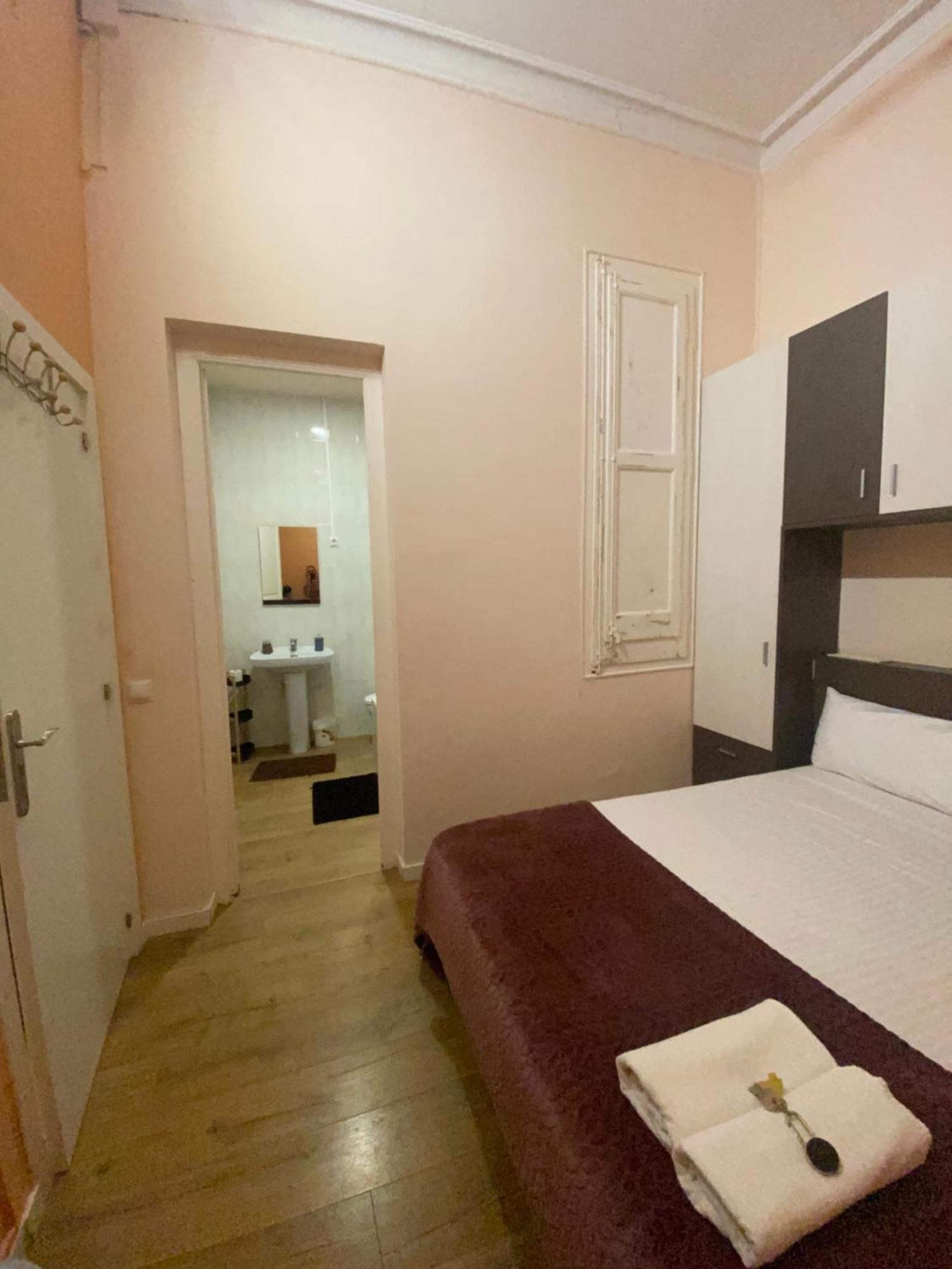 Sant Antoni Hostal, Sustainable Tourism 巴塞罗那 外观 照片