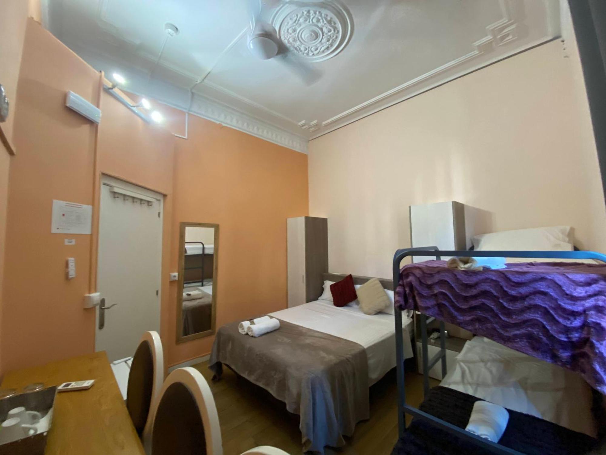 Sant Antoni Hostal, Sustainable Tourism 巴塞罗那 外观 照片