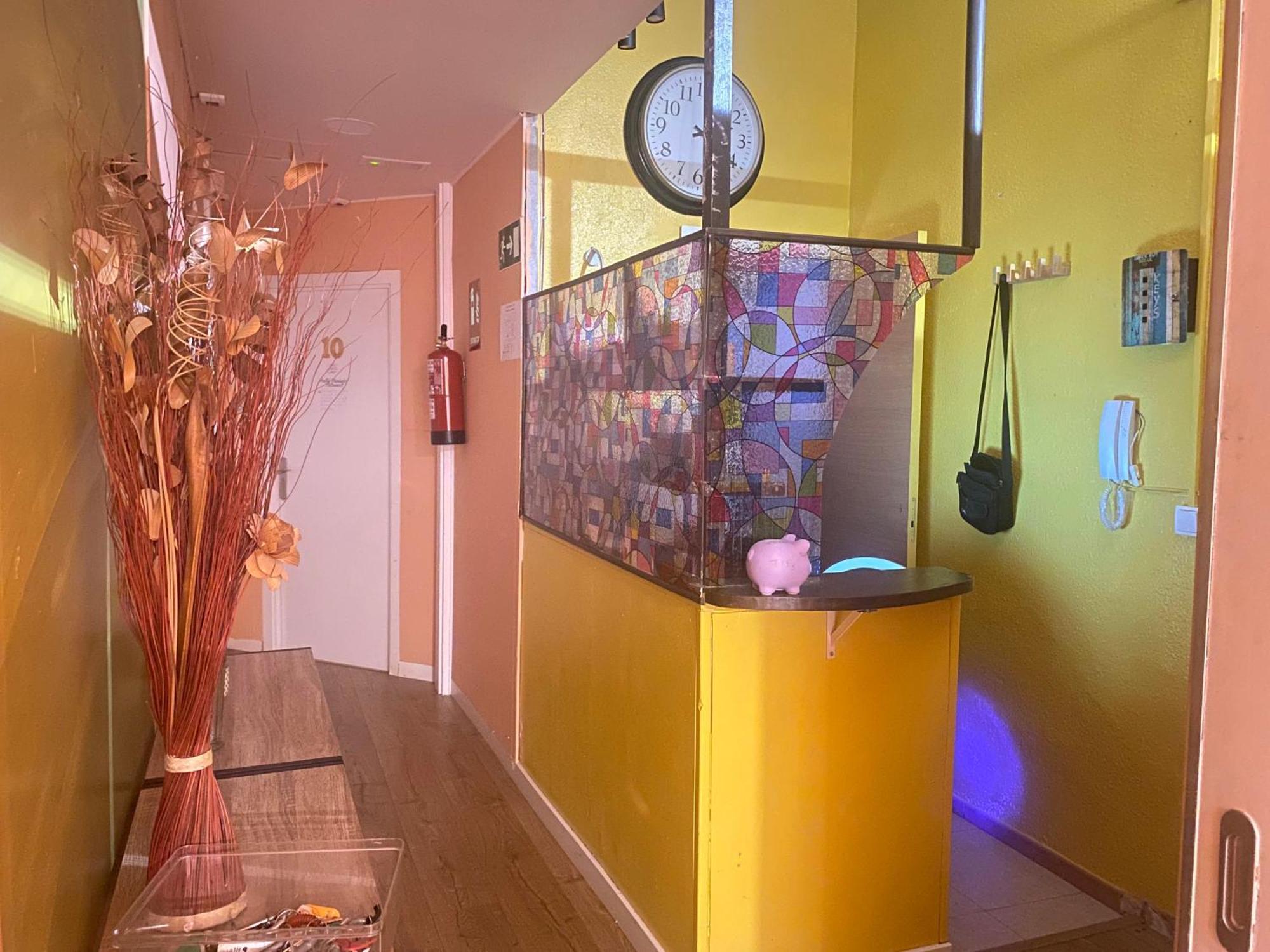 Sant Antoni Hostal, Sustainable Tourism 巴塞罗那 外观 照片